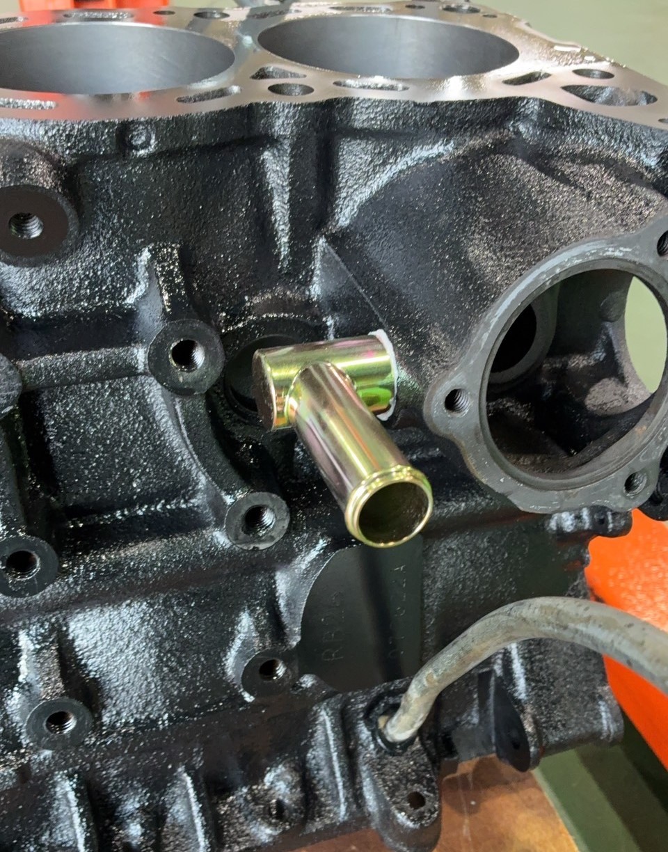 リプレイスメントエンジンパーツ